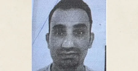 বনশ্রীতে পাকিস্তানি নাগরিকের ঝুলন্ত লাশ উদ্ধার SS Newsw 5657890